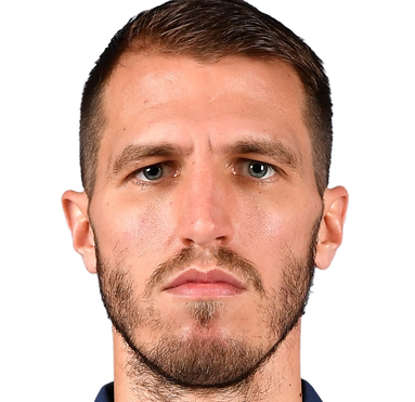 https://img.gysljt.com/img/football/player/d184739dba8a2259cf07cd4475e3d409.png